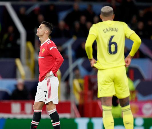 IG带队取胜！，哈登重要时刻重返赛场引发球迷热议的简单介绍