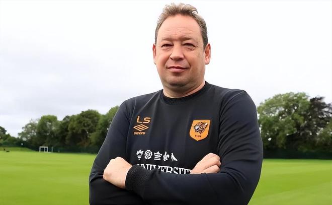 冲刺阶段英超传出新动向,上海申花完成体检,管理层表态:球迷炸锅,年轻球员得到机会的简单介绍 冲刺阶段英超传出新动向,上海申花完成体检,管理层表态:球迷炸锅,年轻球员得到机会的简单介绍